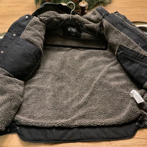 Carhartt Men's Black Jacket - Picture 3 of 4